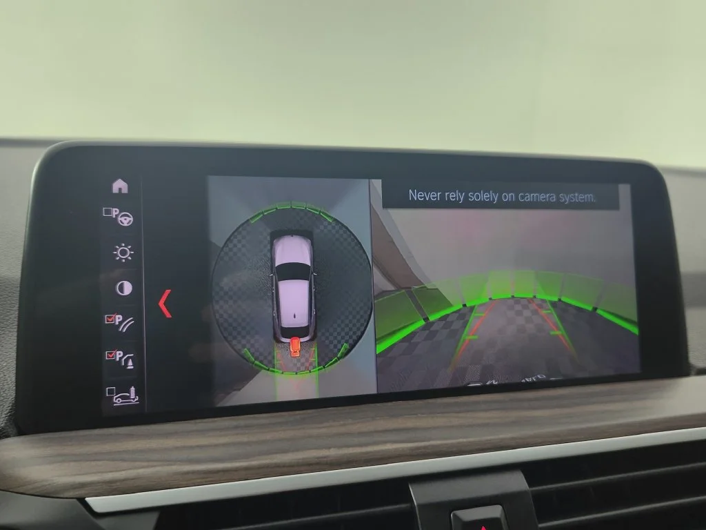 Used 2019 Black BMW xDrive30i image 28