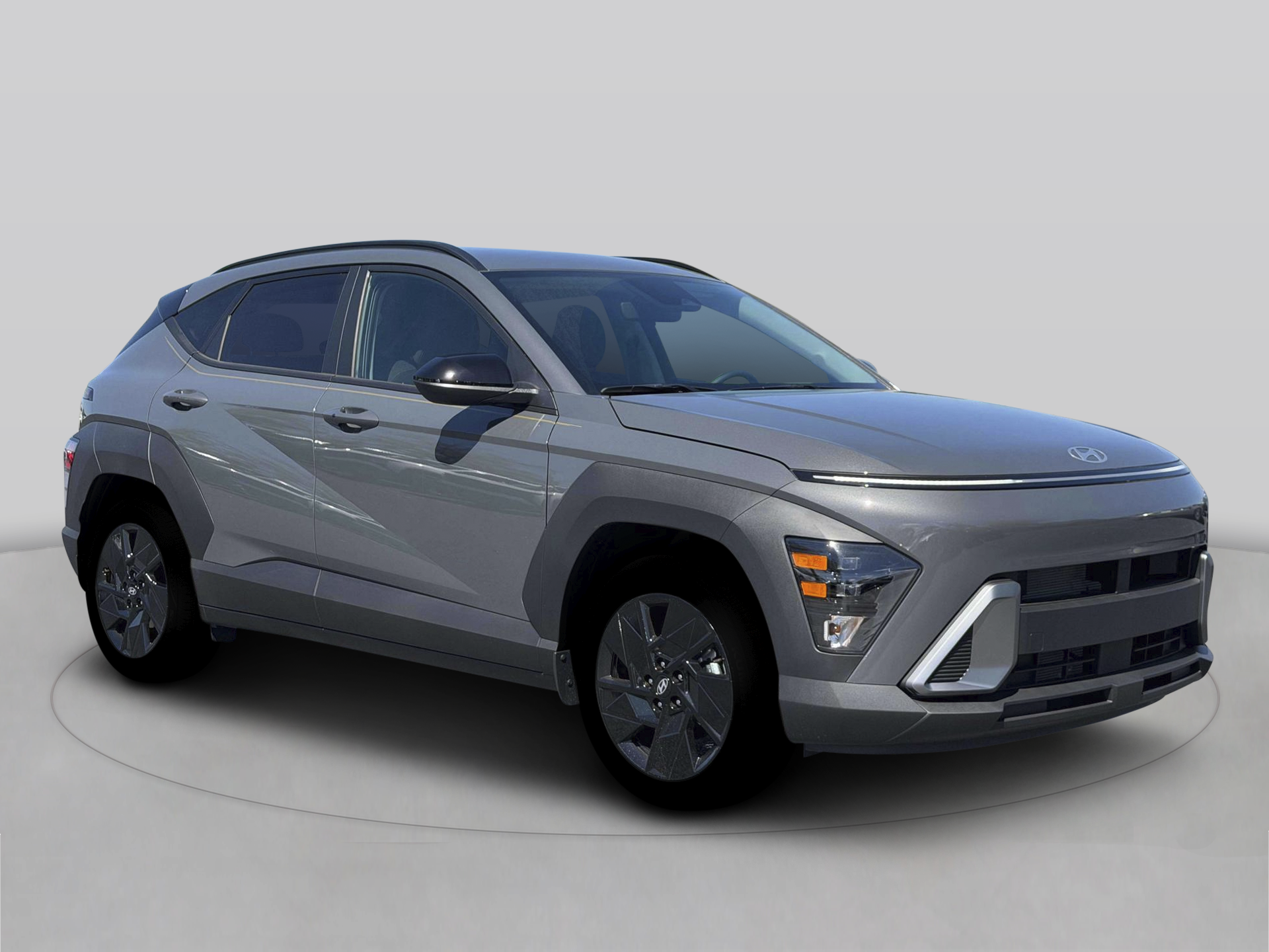 New 2026 Gray Hyundai SEL Sport FWD image 10