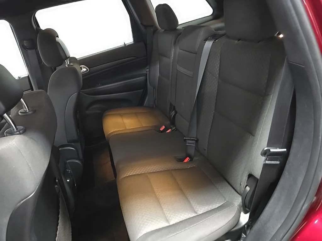 Used 2018 Red Jeep Laredo image 33
