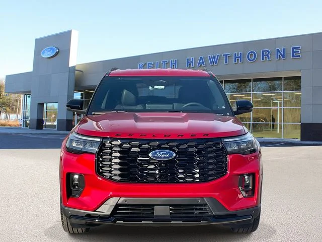 New 2026 Rapid Red Metallic Tinted Clearcoat Ford ST-Line image 2