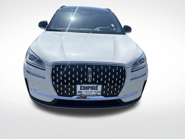 Used 2025 White Lincoln Reserve image 10
