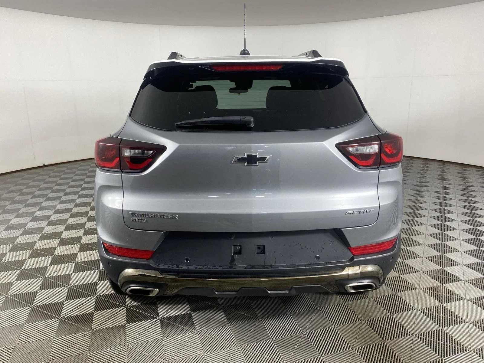 Used 2024 Sterling Gray Metallic Chevrolet ACTIV image 6