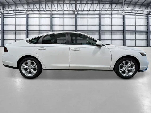 New 2026 Platinum White Pearl Honda LX image 7