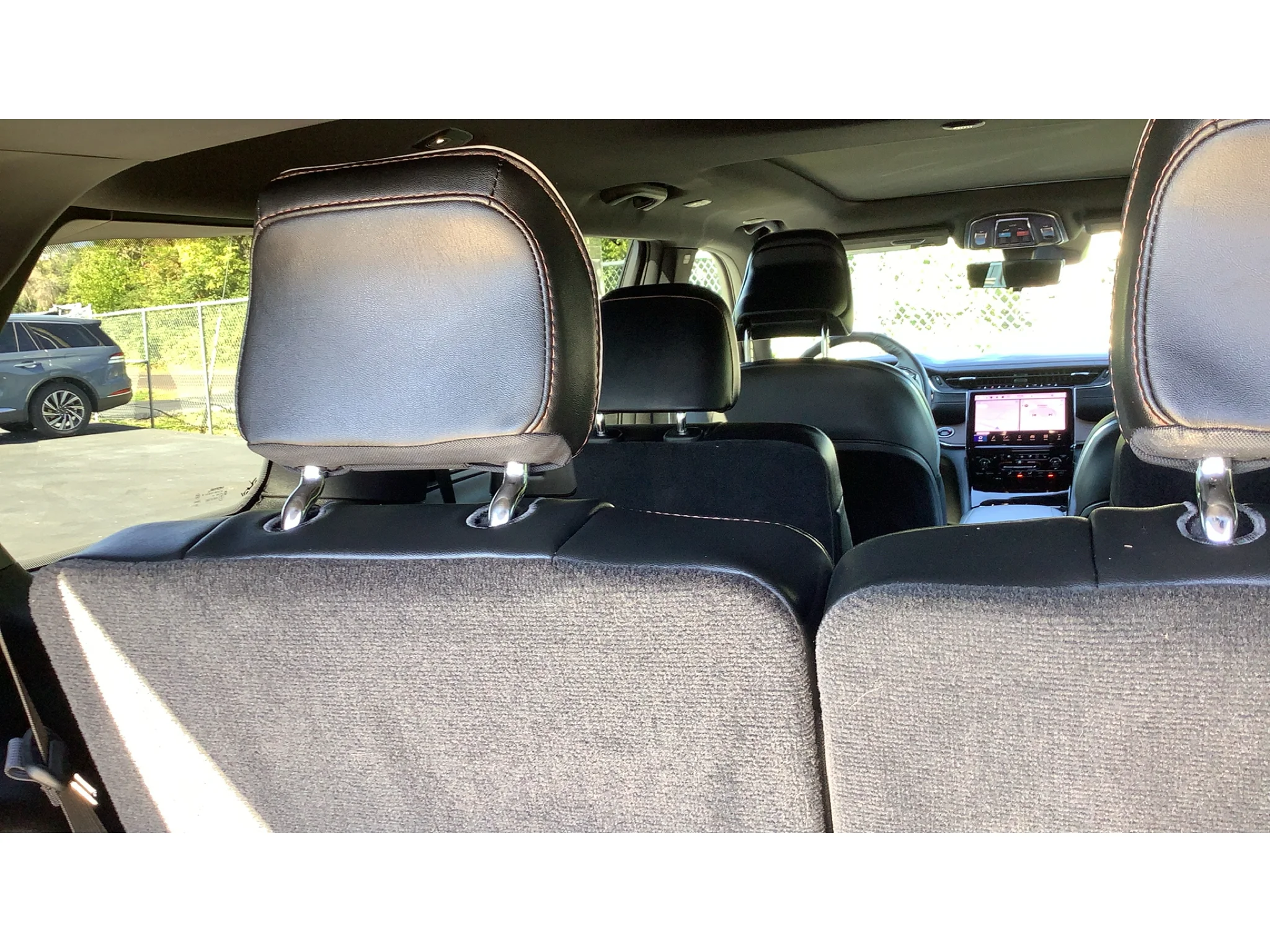 Used 2025 Metallic Jeep Summit image 24