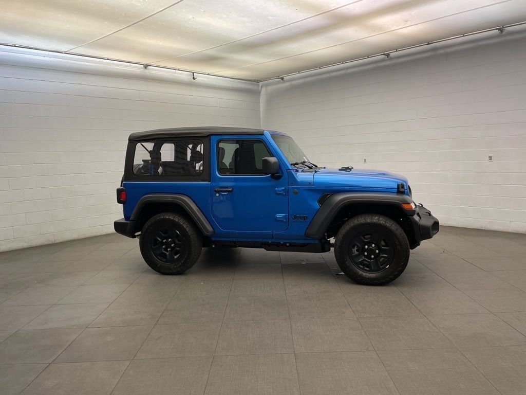 New 2026 Hydro Blue Pearl-Coat Exterior Paint Jeep Sport image 2