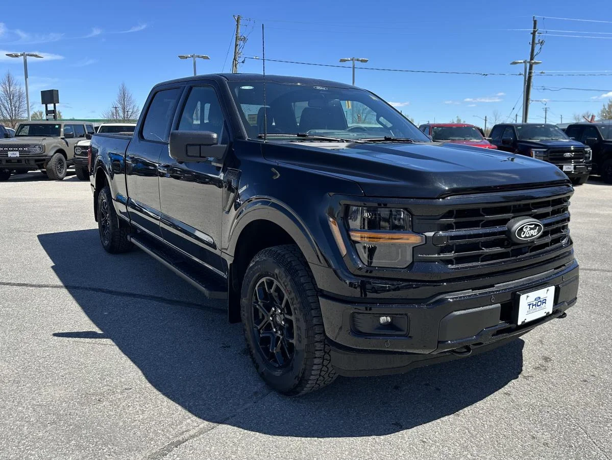 New 2026 Black Ford XLT image 3