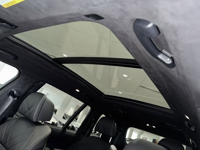 New 2027 Brooklyn Grey Metallic BMW xDrive40i image 23