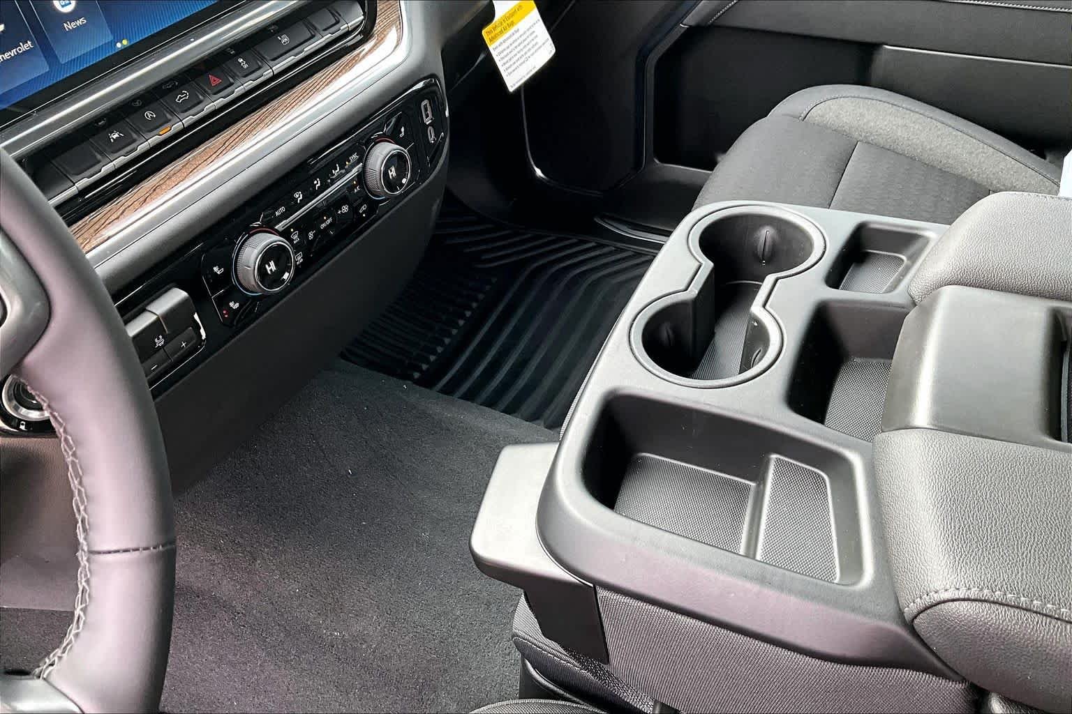 2026 Chevrolet Silverado 1500 LT - Photo 8