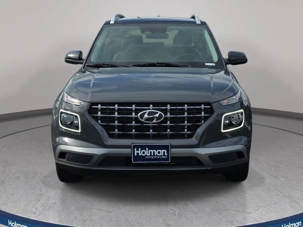 Used 2024 Gray Hyundai Limited image 3