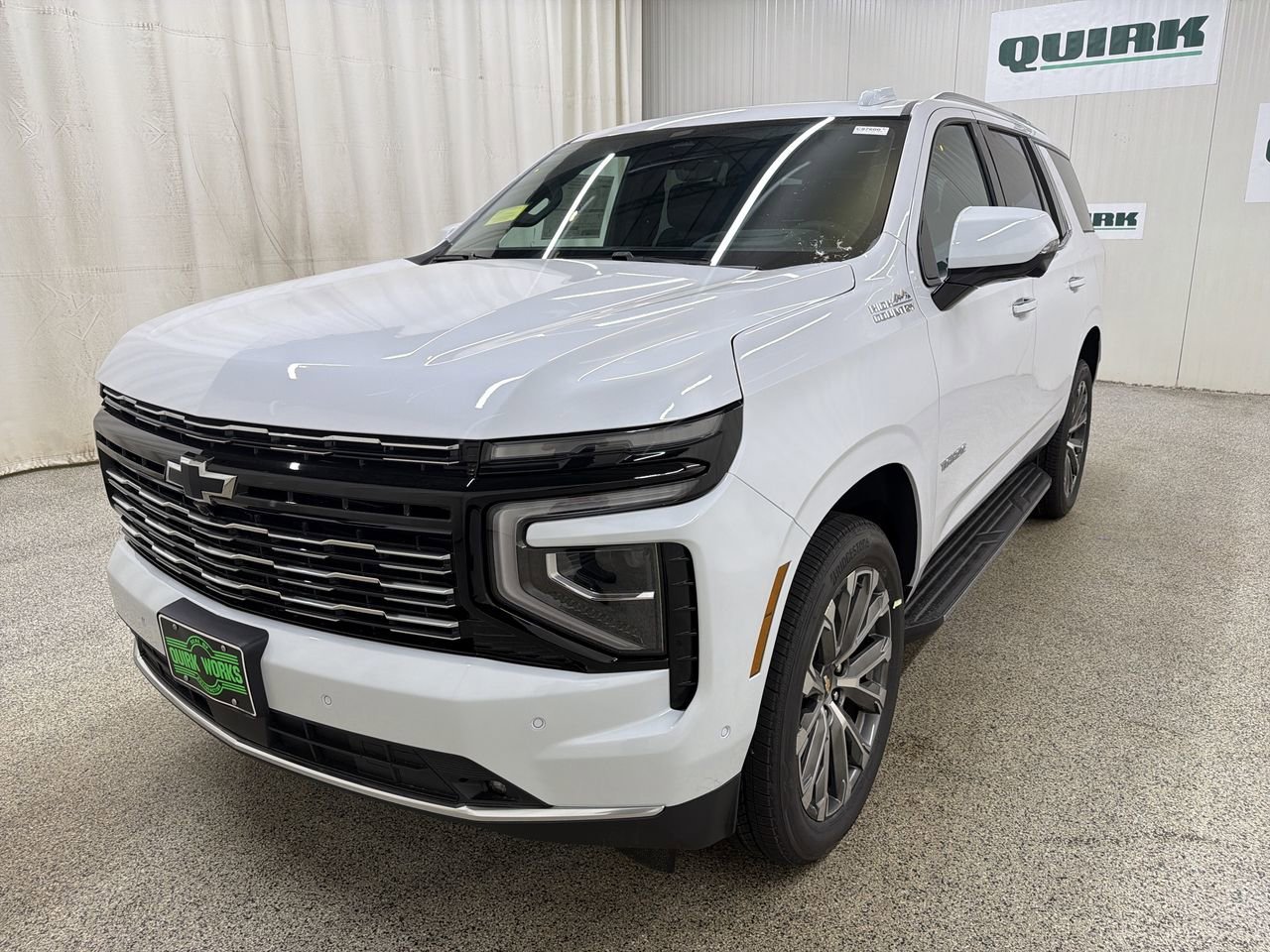 New 2026 Polar White Tricoat Chevrolet High Country image 4