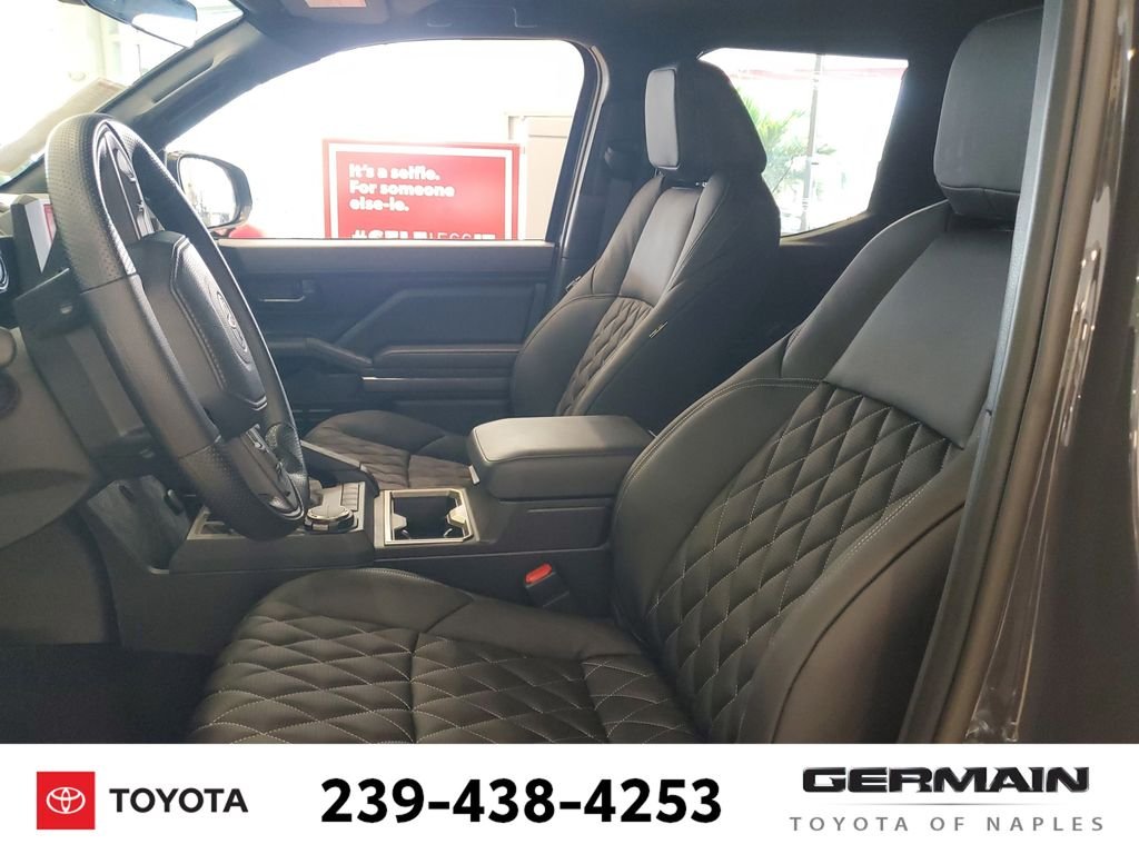 2026 Toyota Tacoma SR5 - Photo 17