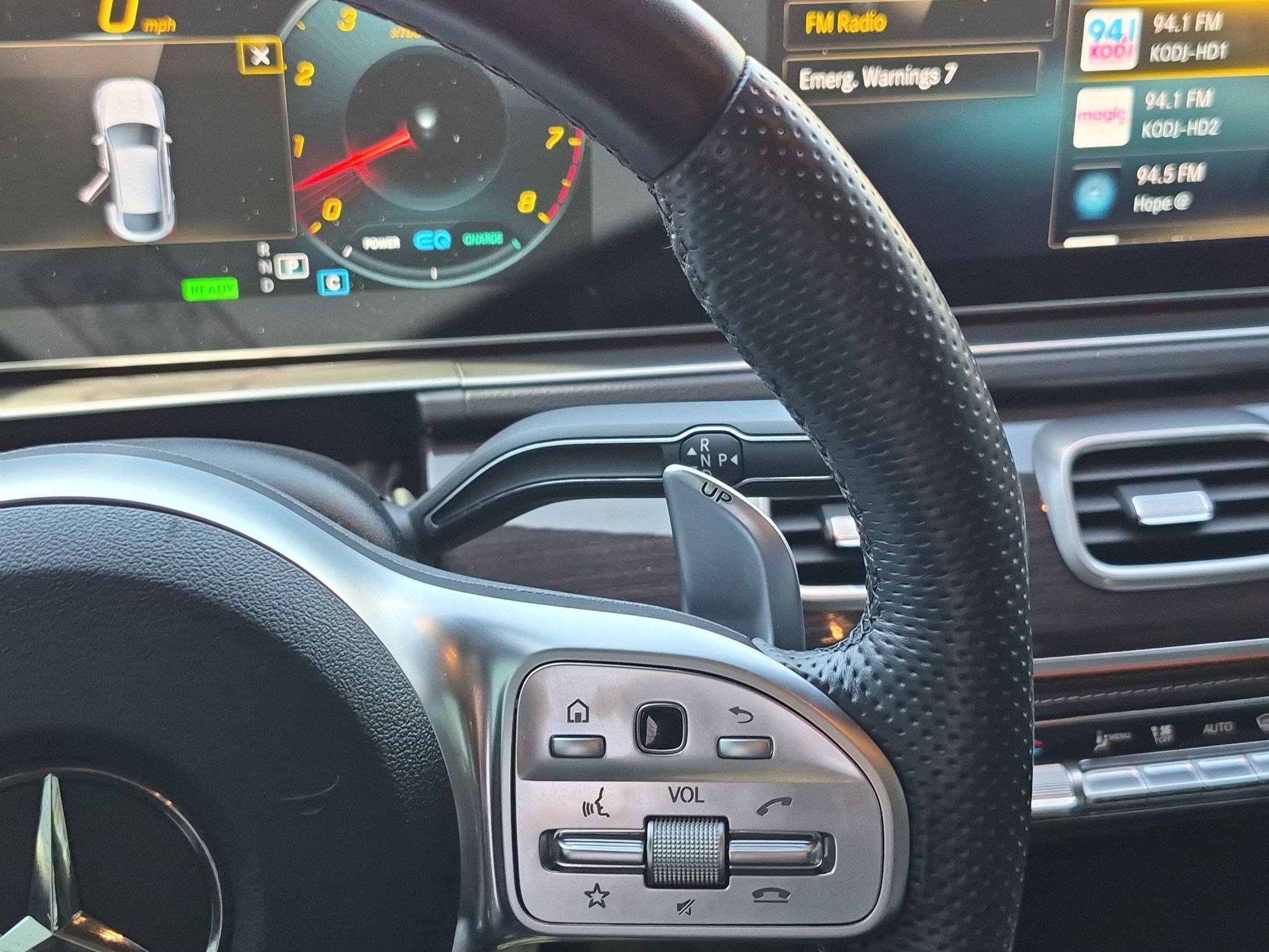 Used 2021 Obsidian Black Metallic Mercedes-Benz AMG® GLE 53 image 25