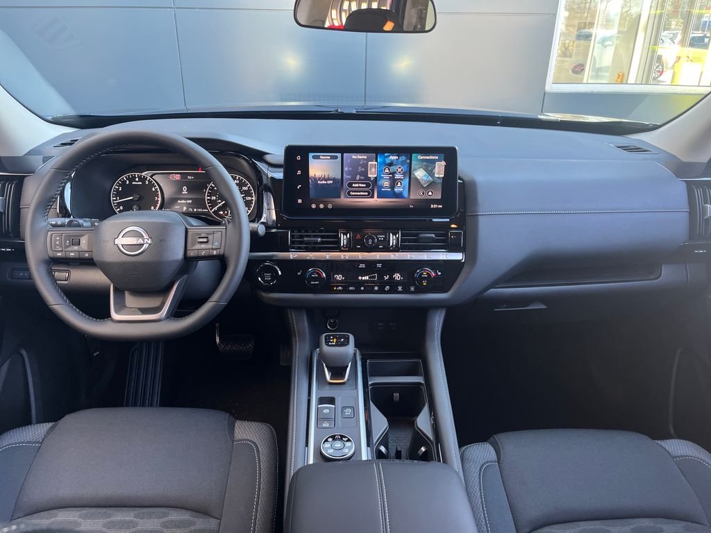 2026 Nissan Pathfinder SV - Photo 13