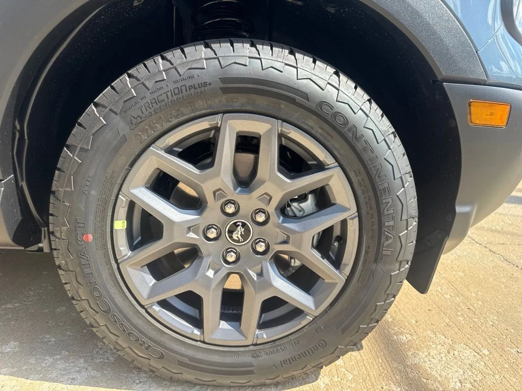 New 2026 Azure Gray Metallic Tri-Coat Ford Big Bend® image 10