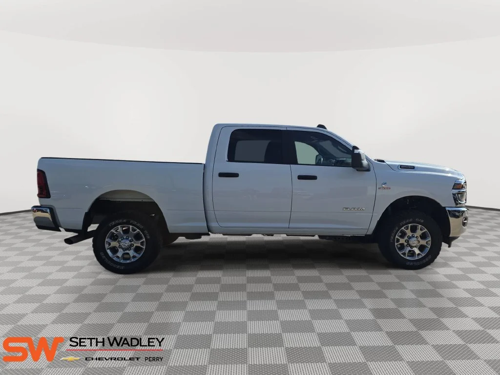 Used 2025  Ram Big Horn image 8
