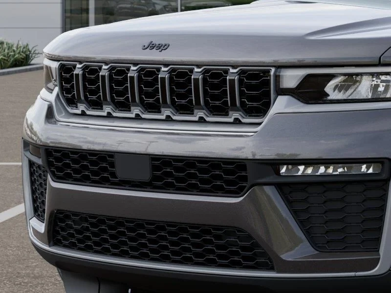 New 2026 Baltic Gray Metallic Clear-Coat Exterior Paint Jeep Limited image 11