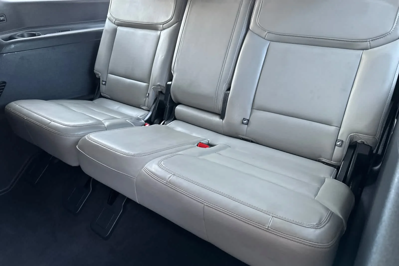 Certified Used 2025 Star White Ford Active image 15