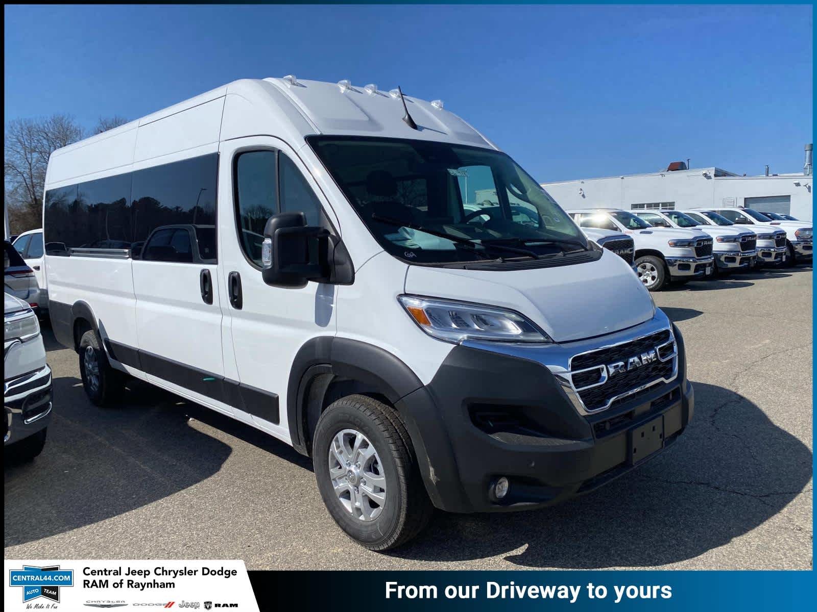 2025 RAM ProMaster Window Van 3500 SLT PLUS 159 WB High Roof Ext's photo