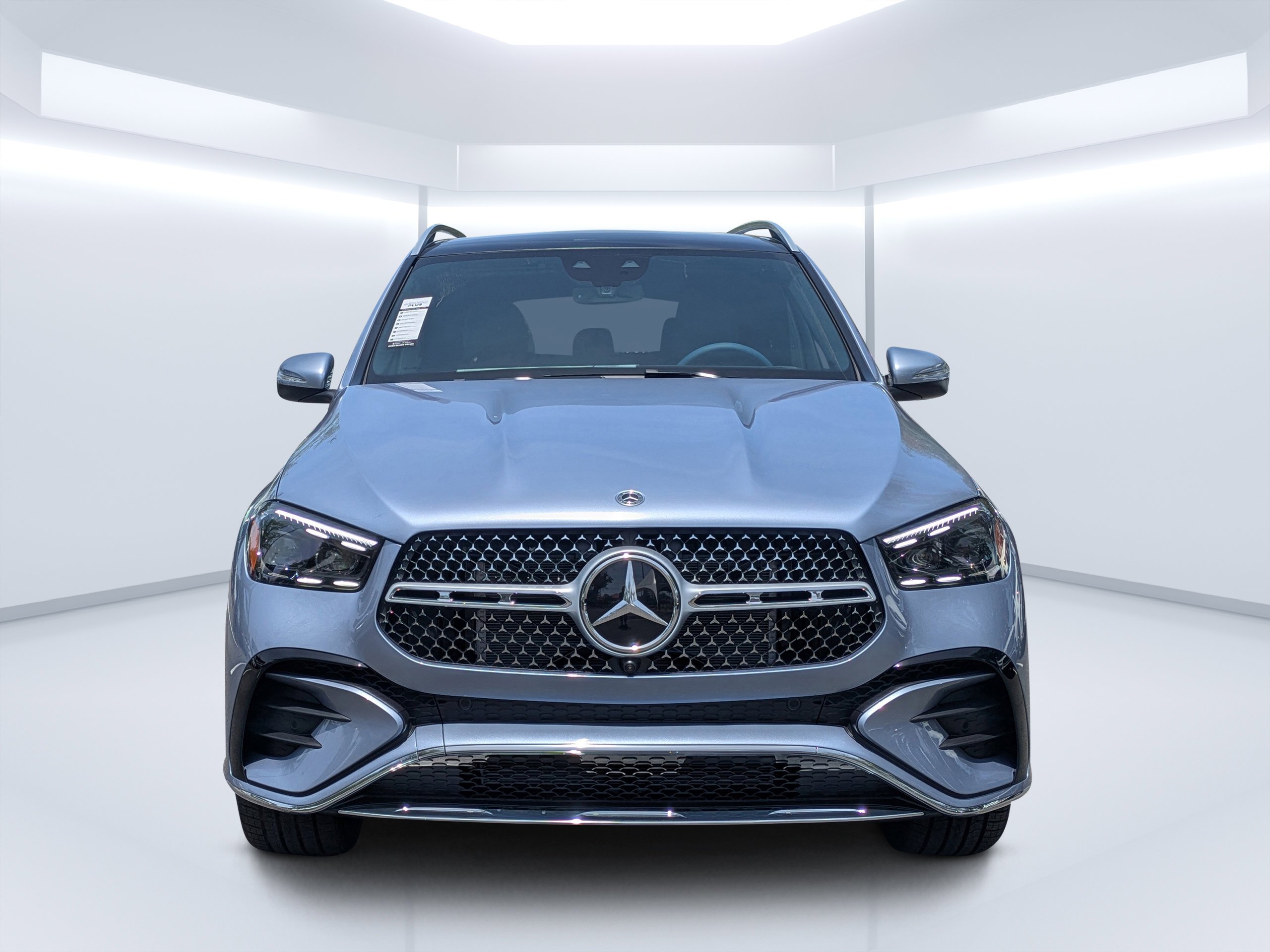 New 2026 MANUFAKTUR Cote d'Azur Light Blue Metallic Mercedes-Benz GLE 350 image 8