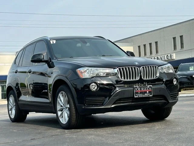 Used 2017 Black BMW xDrive28i image 4