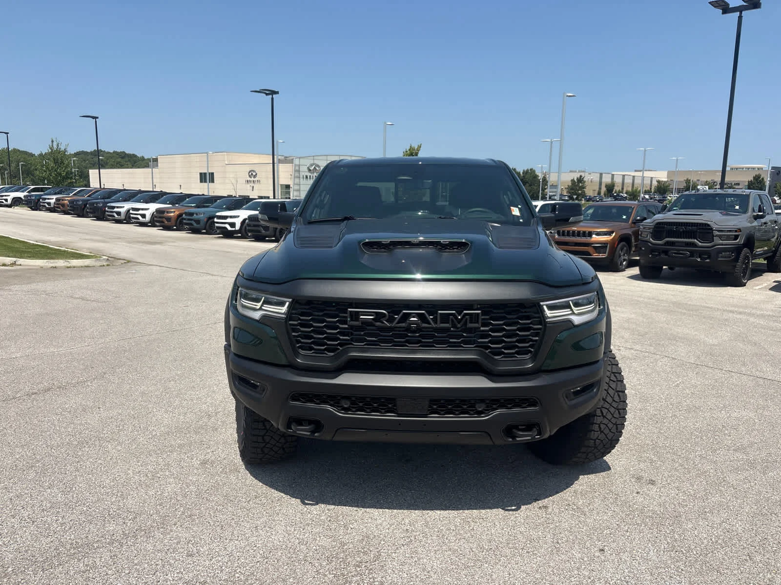 New 2026 Serrano-Green Metallic Exterior Paint RAM RHO image 4