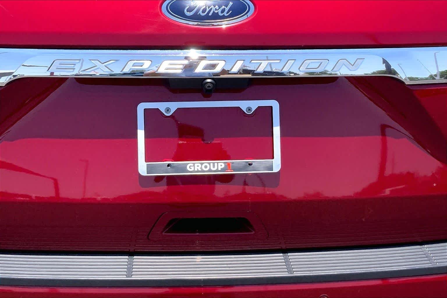 Used 2019 Ruby Red Metallic Tinted Clearcoat Ford Limited image 31