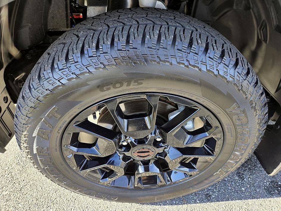 2026 Nissan Armada PRO-4X - Photo 13