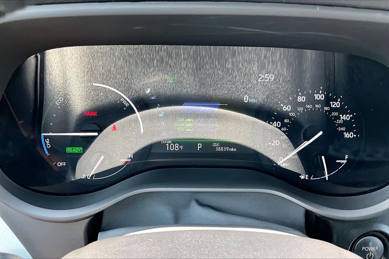 Used 2025 Wind Chill Pearl Toyota XLE image 25