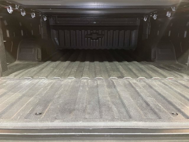 Used 2023 Red Chevrolet RST image 19