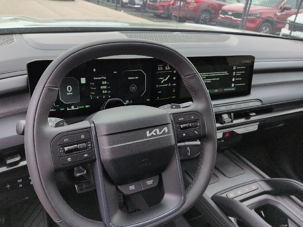 New 2027 Black Jade Green Kia X-LINE SX image 9