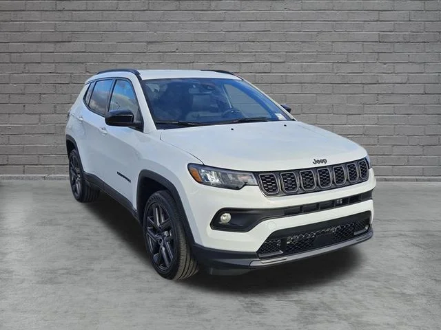 New 2026 Bright White Clearcoat Jeep Latitude image 7