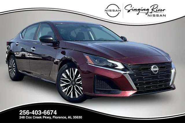 Used 2024 Red Nissan 2.5 SV image 1