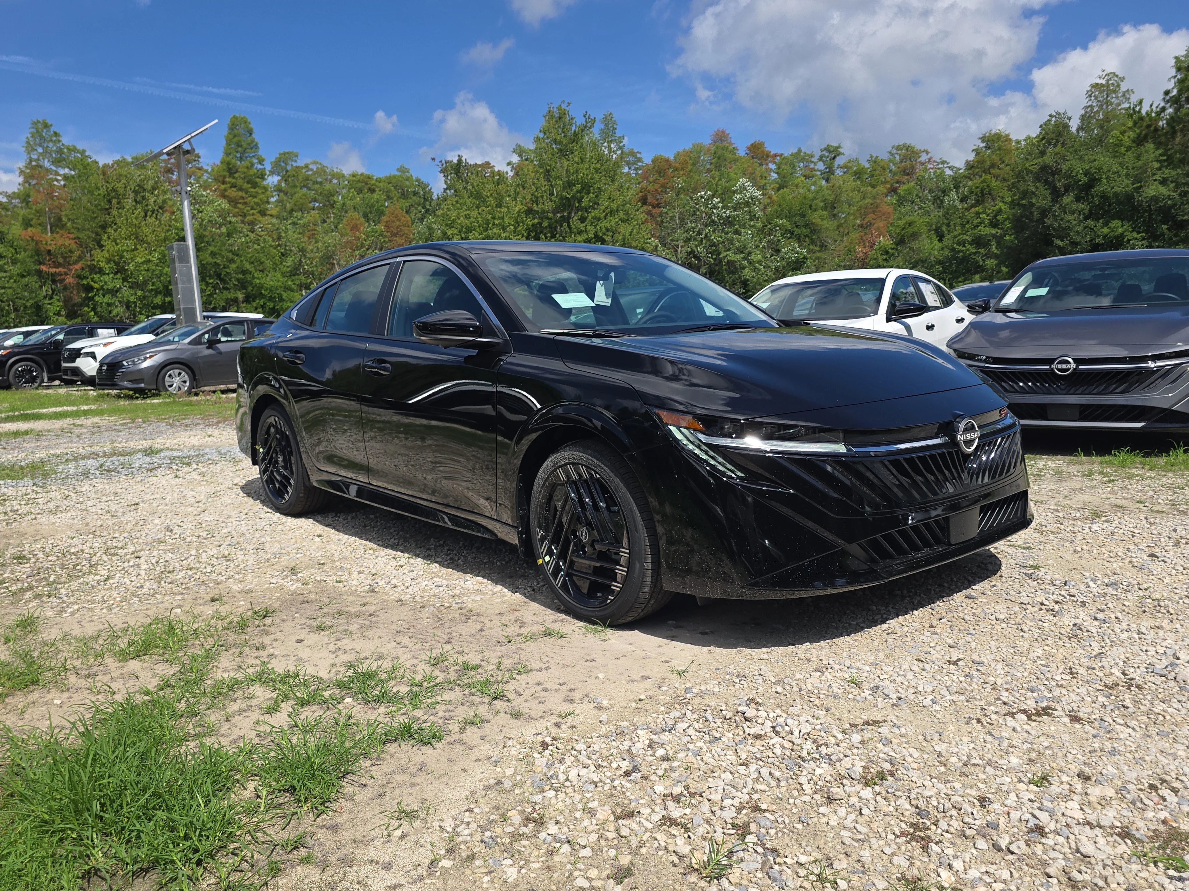 New 2026 Super Black Nissan SR image 2