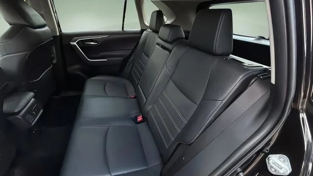 Used 2024 Black Toyota XLE Premium image 22
