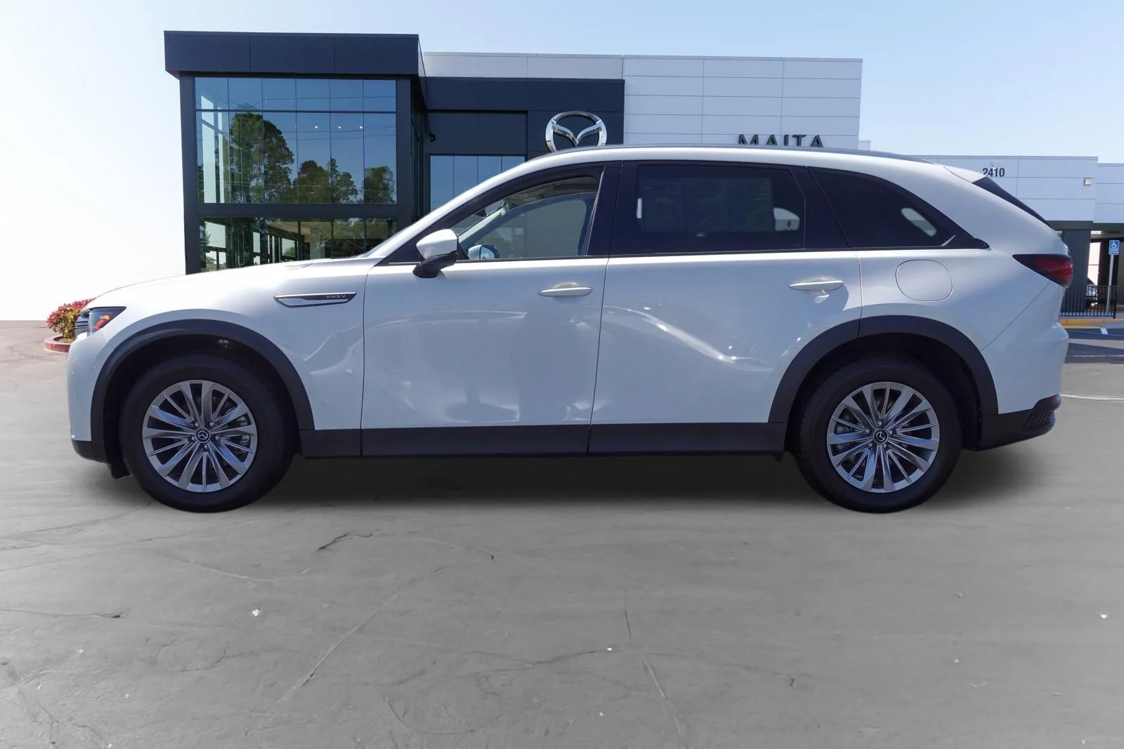 2024 Mazda CX-90 Preferred Package - Photo 8