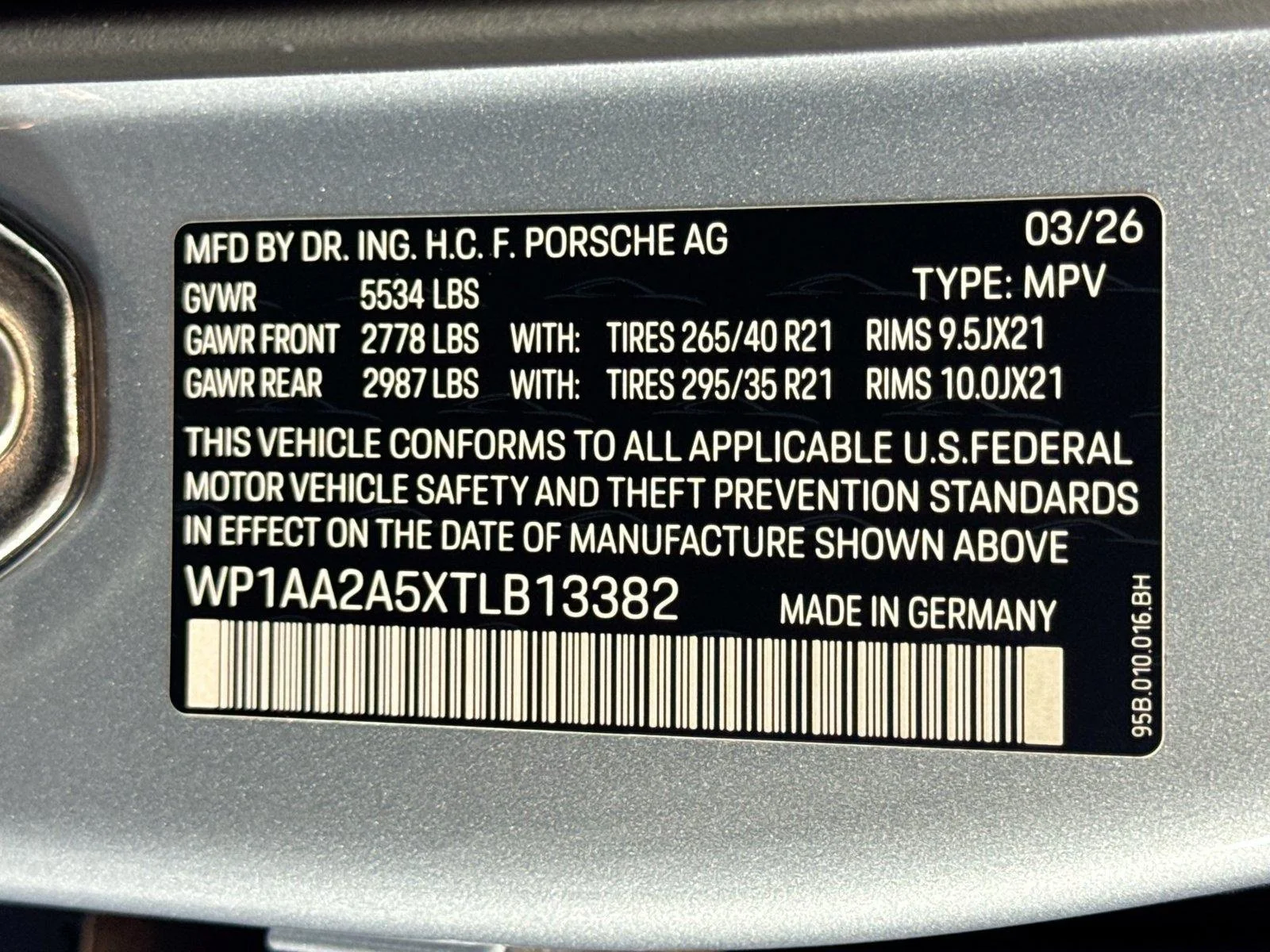 New 2026 Dolomite Silver Metallic Porsche  image 27