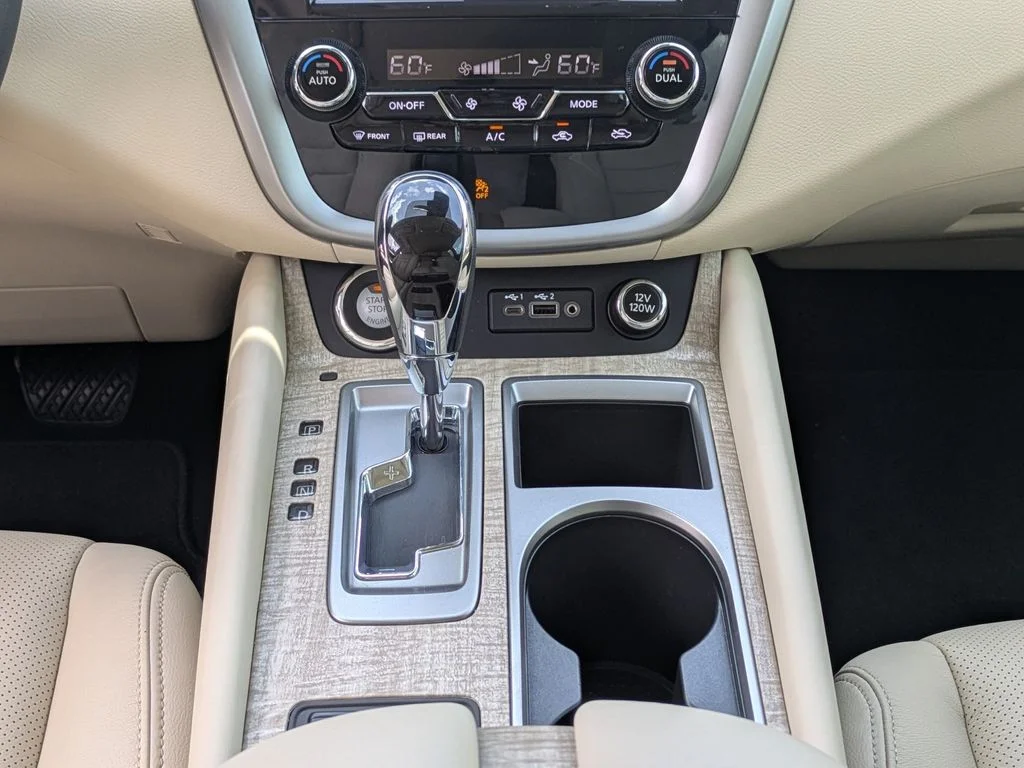 Used 2024 White Nissan SL image 21