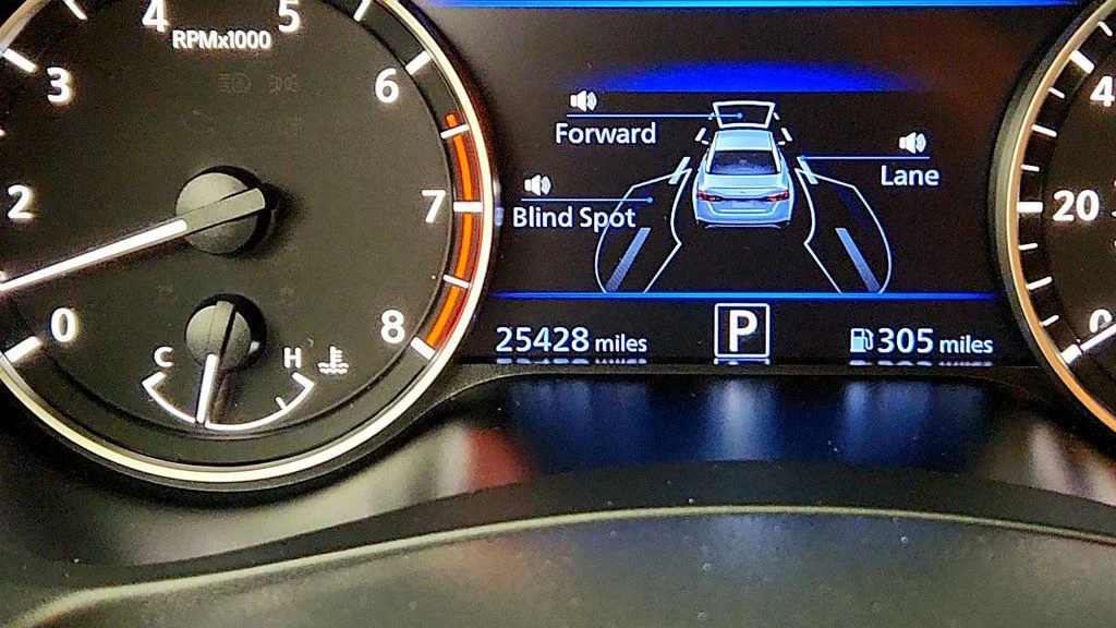 Used 2020 Deep Blue Pearl Nissan 2.5 SR Sedan image 14