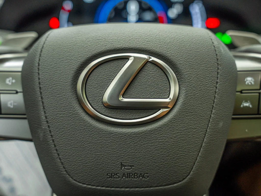 New 2026 Nori Green Pearl Lexus LUXURY AWD image 21