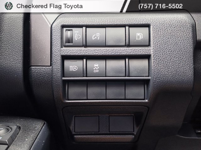 Used 2025 Underground Toyota SR5 image 11