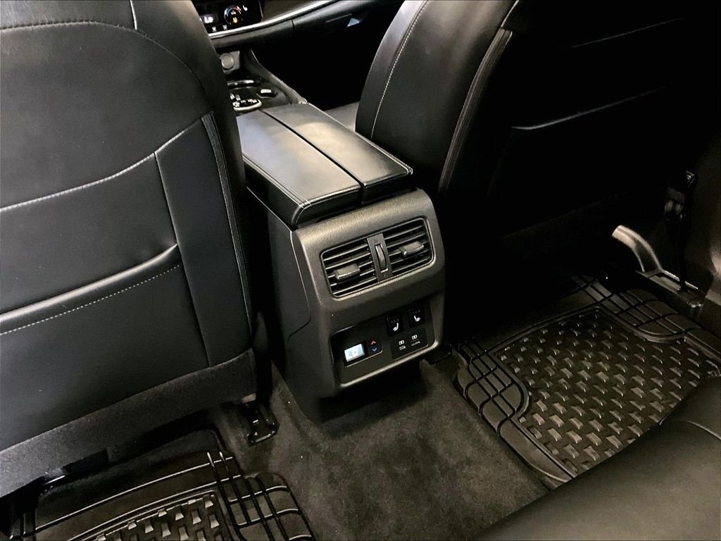 Used 2023 Black Nissan Platinum image 29