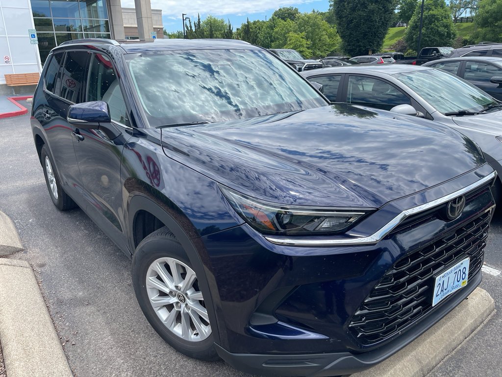 Used 2025 Blueprint Toyota XLE image 7