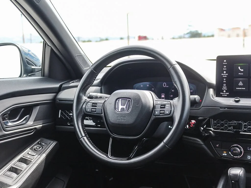 Certified Used 2025 Solar Silver Metallic Honda Sport image 36