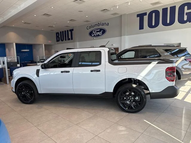 New 2026 Space White Metallic Ford XLT image 36
