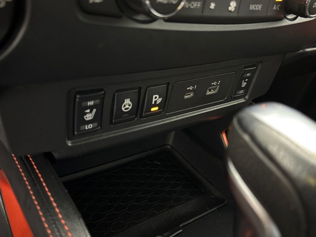 Used 2022 Gray Nissan PRO-4X image 40