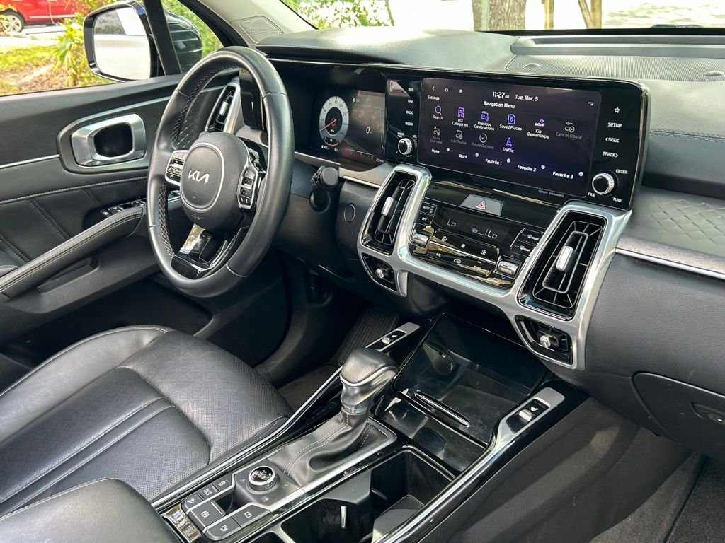 2023 Kia Sorento SX - Photo 40
