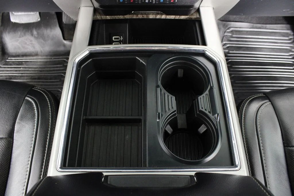 Used 2019 Gray Ford Lariat image 26