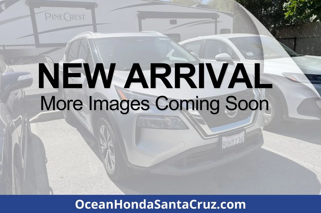 2021 Nissan Rogue SV AWD's photo