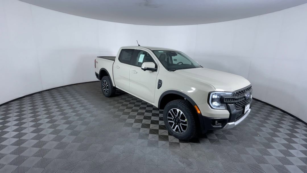New 2025 Desert Sand Ford Lariat image 2