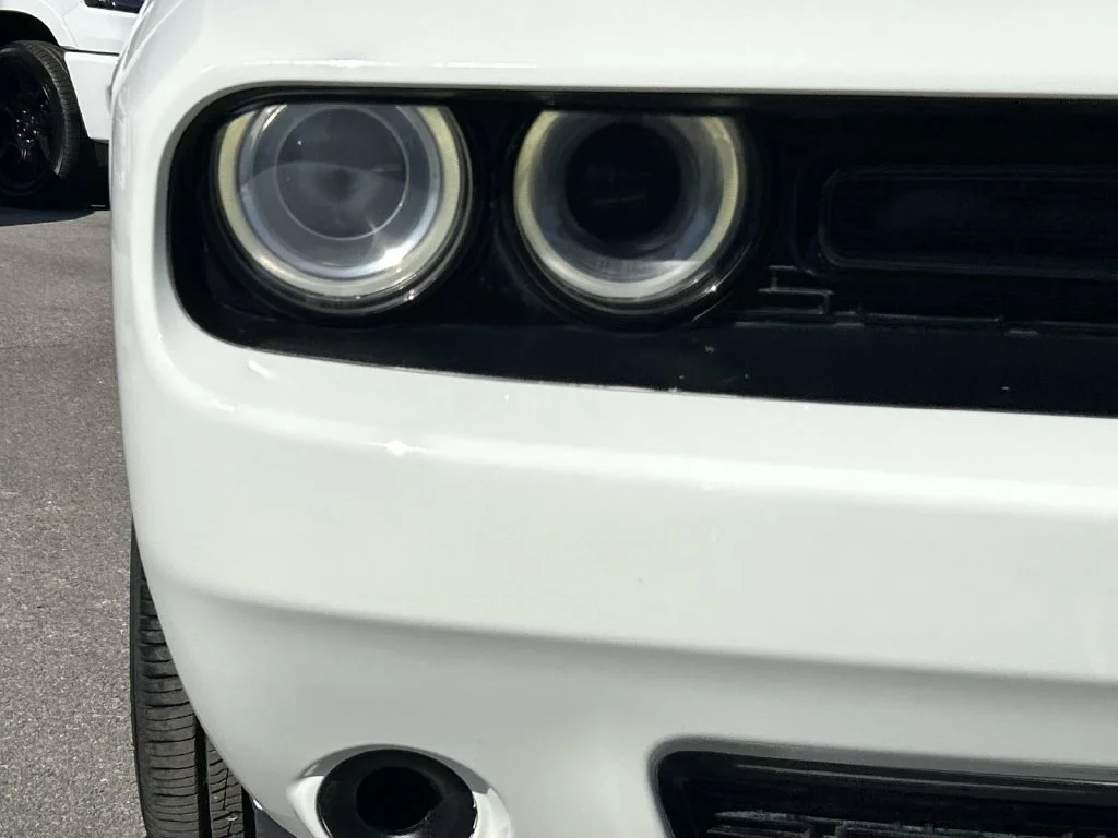 Used 2021 White Dodge SXT image 32